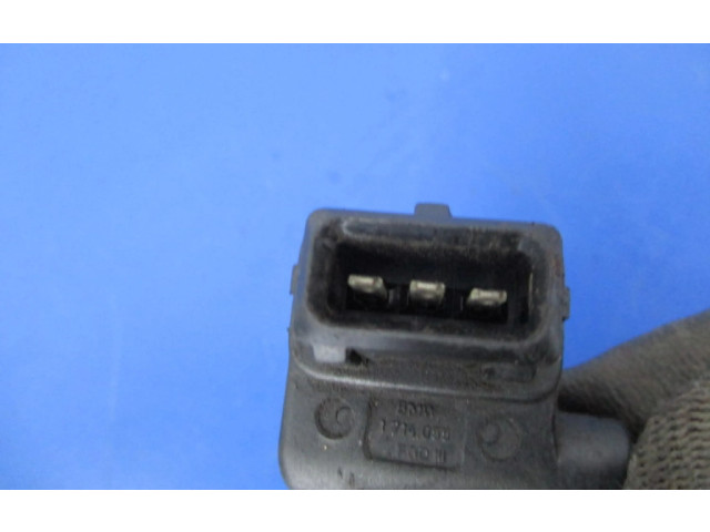 Vstřikovací lišta 1727234, 1727234 BMW 3 E36 ---