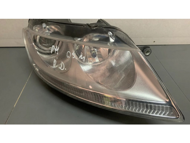 Передняя фара