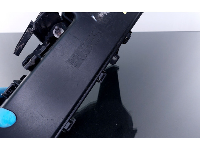 Блок предохранителей 518787205, 9494210 Volvo S60