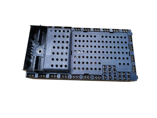 Блок предохранителей 9452772, 00W012 Volvo S80