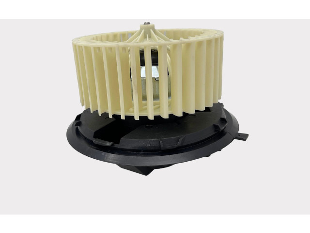 Вентилятор печки    7606537, 7596217   Fiat Coupe