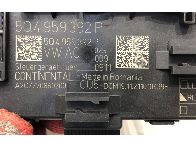 Блок управления 5Q4959392P Skoda Octavia Mk4