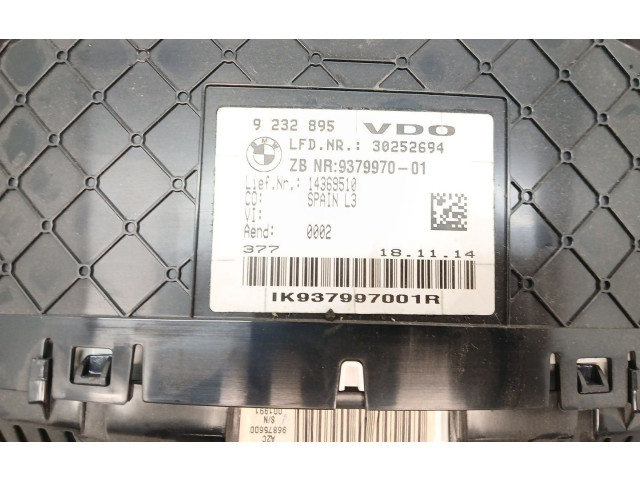 Přístrojová deska BMW 3 F30 F35 F31 2015 9232895, 937997001