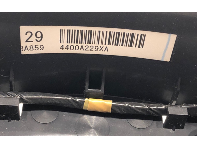 Руль Mitsubishi Colt 2004 - 2008 года 4400A229XA