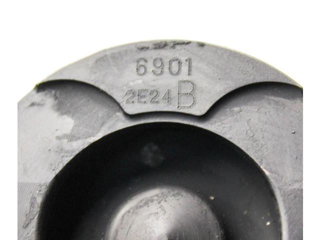 Píst 69012E24B Opel Astra J