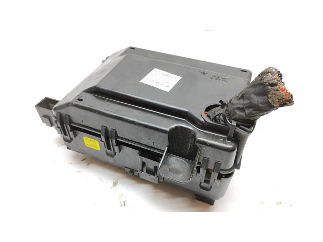 Блок предохранителей 670035173, 15122015 Maserati Levante