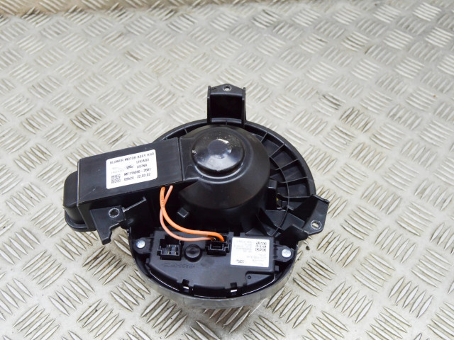 Вентилятор печки    GX7319E624AA, MB4998000162   Jaguar F-Pace