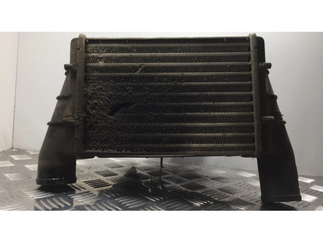 Интеркулер  058145805A   Audi A4 S4 B5 8D 1.9