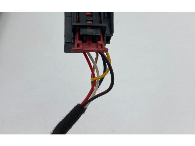 Зеркало электрическое Skoda Octavia Mk3 (5E) 2013 - 2019 года