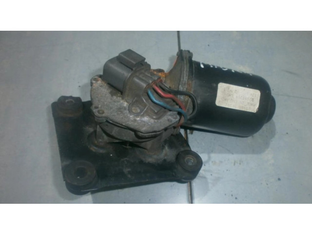 Двигатель стеклоочистителей