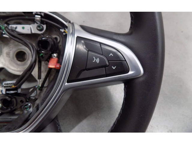 Руль Dacia Duster - года 484007585R, 313493999