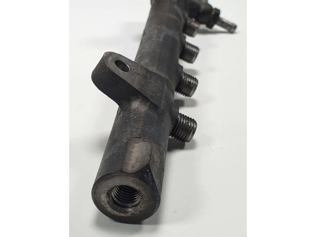 Магистральная трубка топлива