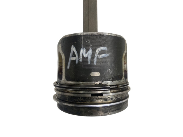 Píst Volkswagen Polo IV 9N3