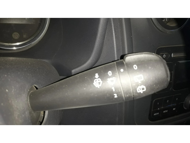 Ручка стеклоочистителей 8201168003 Dacia Sandero