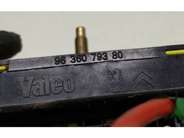Блок предохранителей 9636079380   Citroen C4 I    