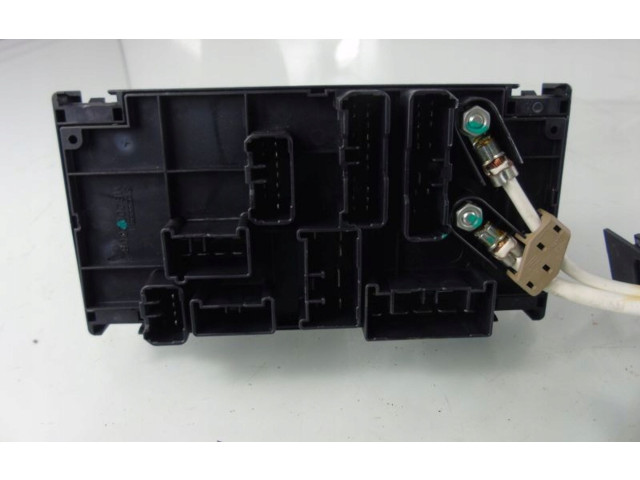 Блок предохранителей 82231XA00B   Subaru B9 Tribeca    