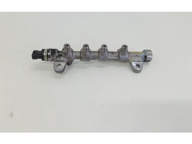 Топливная рампа 55215208, 55215208 Alfa Romeo Giulietta