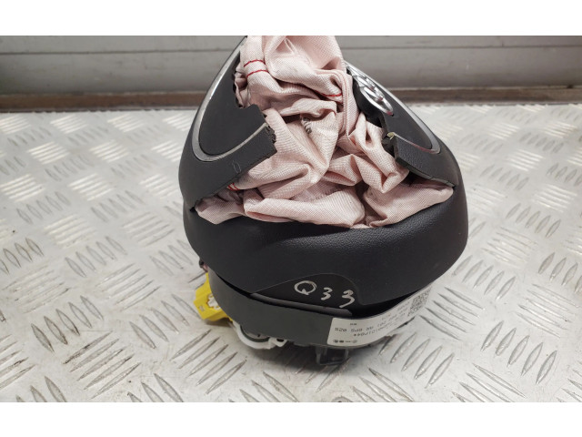 Подушка безопасности водителя 8V0880201AR Audi Q3 8U