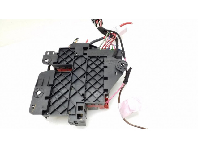 Pojistková skříňka 1635450405, A1635400069 Mercedes-Benz ML W163 2004