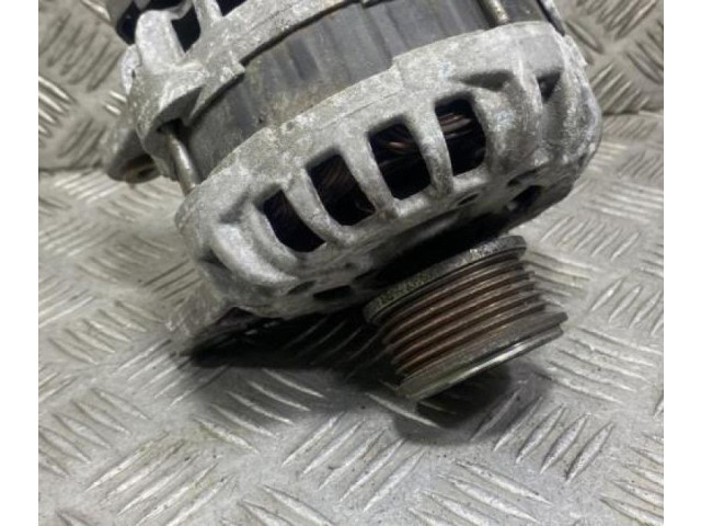 Генератор 231008918R Dacia Sandero