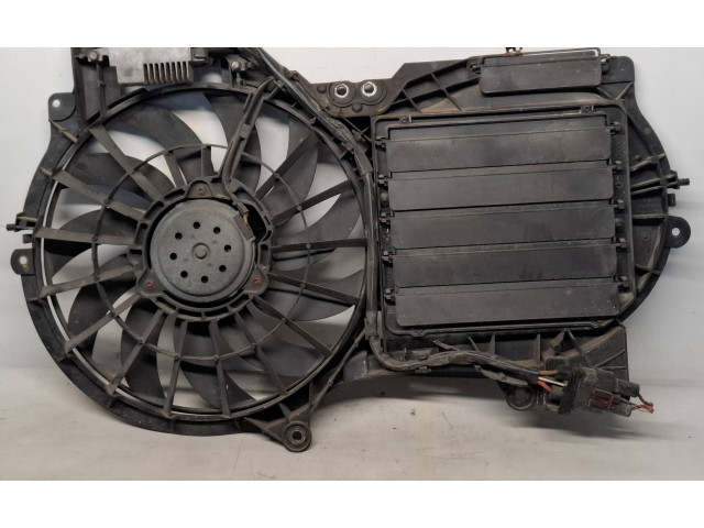 Вентилятор радиатора     4F0121003P    Audi A6 S6 C6 4F 