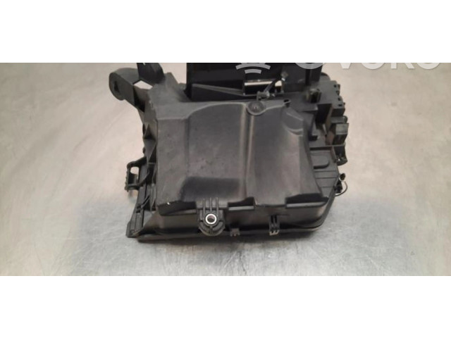   Pojistková skříňka A2465400182   Infiniti Q30 2016