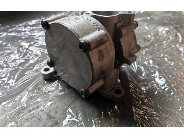 Масляный насос 059115103CP   Audi A7 S7 4K8    