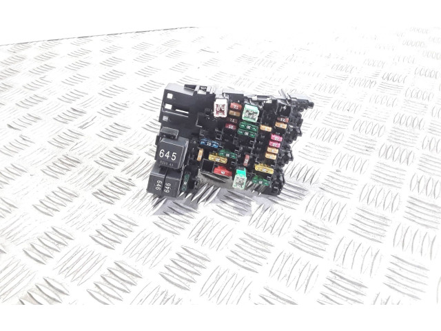 Блок предохранителей 5Q0937615C   Audi A3 S3 8V    