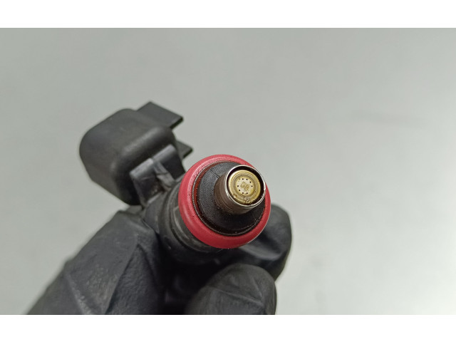 Форсунка 05281427AA Jeep Grand Cherokee WL