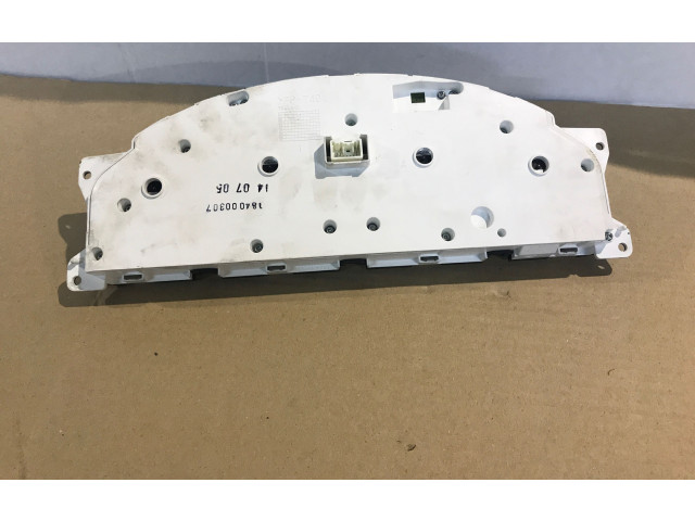 Панель приборов 30746097, 8602882 Volvo V70