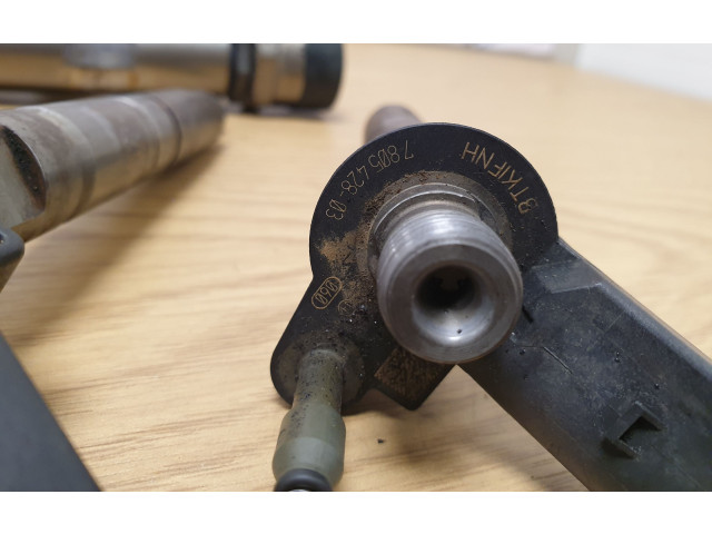 Vstřikovač 7805428, 7800123 BMW X5 E70 N57D30A