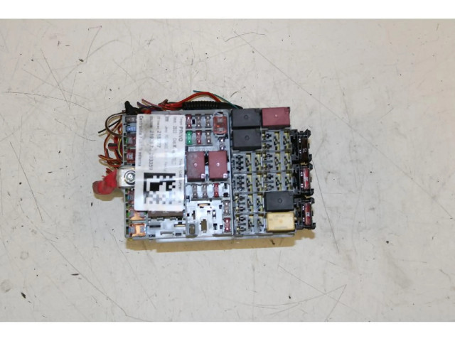 Блок предохранителей    Jeep Renegade    