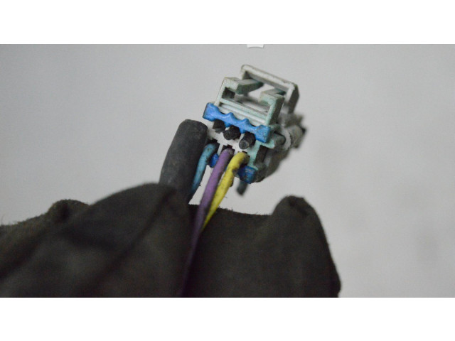 Зеркало электрическое        Chevrolet Uplander   -  года   