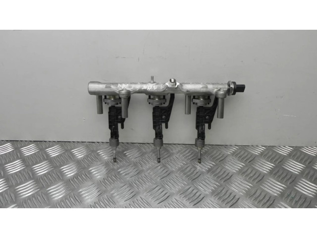 Топливная рампа 8665631, VD13681 BMW 2 F46 1.5