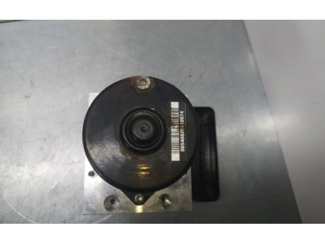 Блок АБС 1K0614517AE Volkswagen Jetta V 2005 - 2010 года