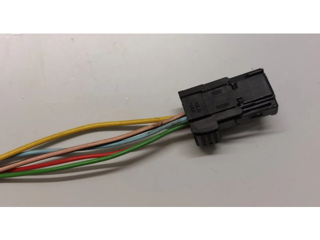 Zpětné zrcátko levé Citroen C3 2010 1607144580