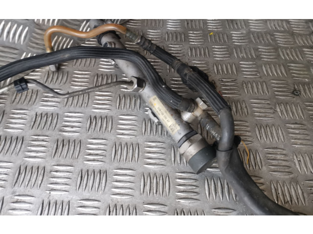 Топливная рампа 059130089AB, 059130090AB   Audi A6 S6 C6 4F  