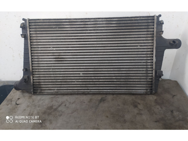 Интеркулер  4B0145805A, 155440113   Audi A6 S6 C6 4F 3.0