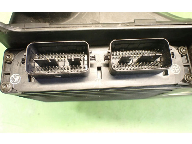 Блок управления двигателем Блок управления 100140-8552 Mazda 3 I