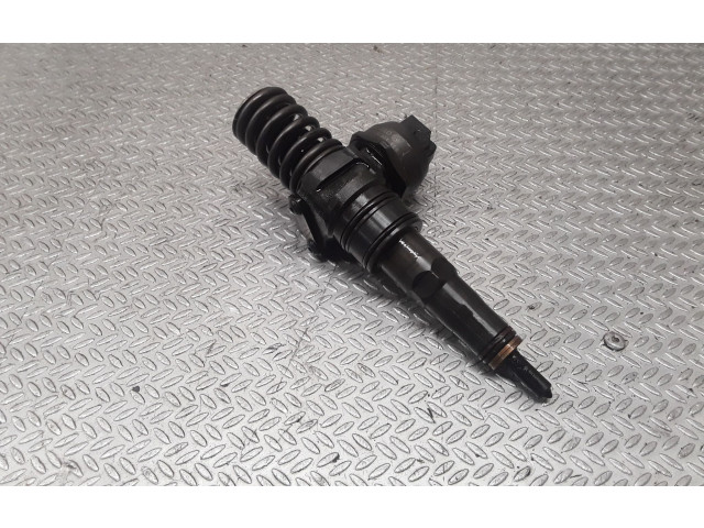 Vstřikovač 038130073AK Volkswagen Sharan AUY