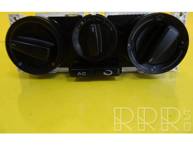 Блок управления климат-контролем Skoda Octavia Mk1 (1U)