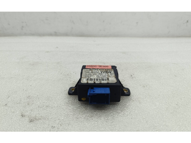 Блок управления 956003E300, 031145 KIA Sorento