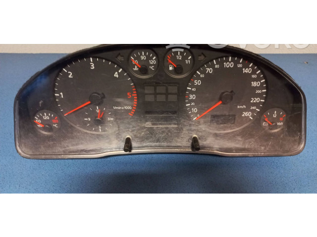 Панель приборов 4B0919860E, 110008888001 Audi A6 S6 C5 4B