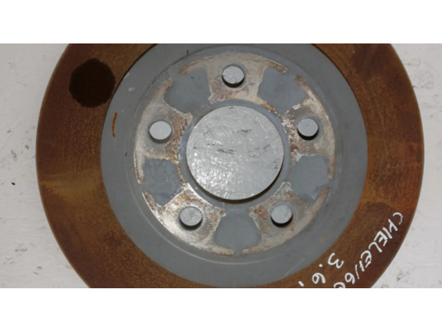 Задний тормозной диск Dodge Challenger 3.6 02042K2426