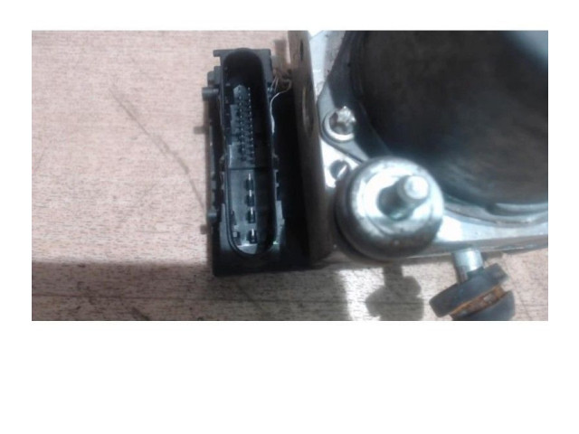 Jednotka ABS 7701067629, 7701067629 Renault Clio II 2004