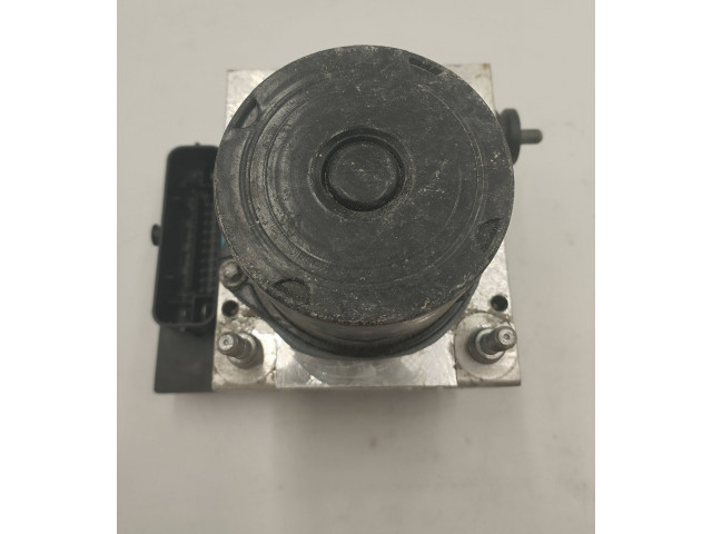 Блок АБС 0265239006, 6R0614517T Skoda Fabia Mk2 (5J) 2007 - 2014 года