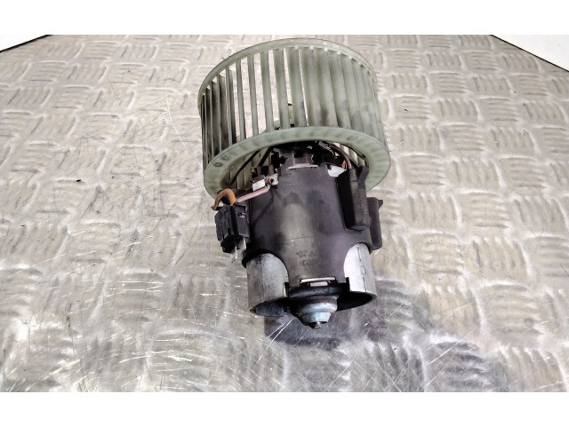 Вентилятор печки 17360031 Opel Meriva A