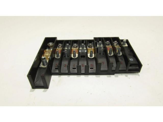 Pojistková skříňka 7h0937550 Volkswagen Transporter - Caravelle T5 2004