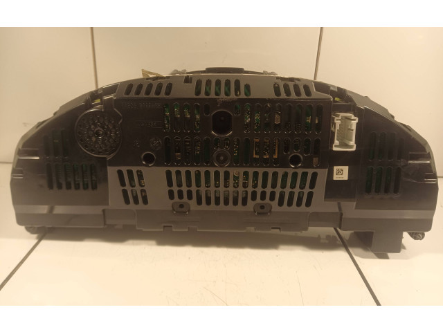 Přístrojová deska Mercedes-Benz E C207 W207 2010 A2125409747, A2125409747000820