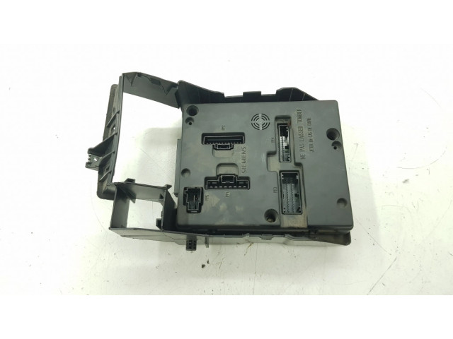 Блок предохранителей 7703397911, 1096046 Renault Scenic I